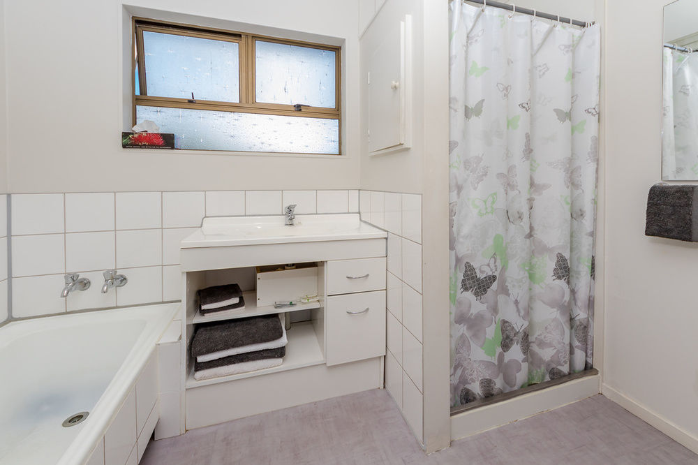 Opua Boutique Seaview Motel Bagian luar foto