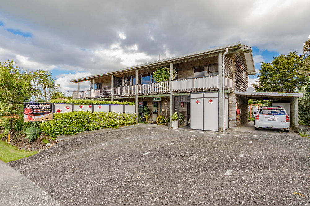 Opua Boutique Seaview Motel Bagian luar foto